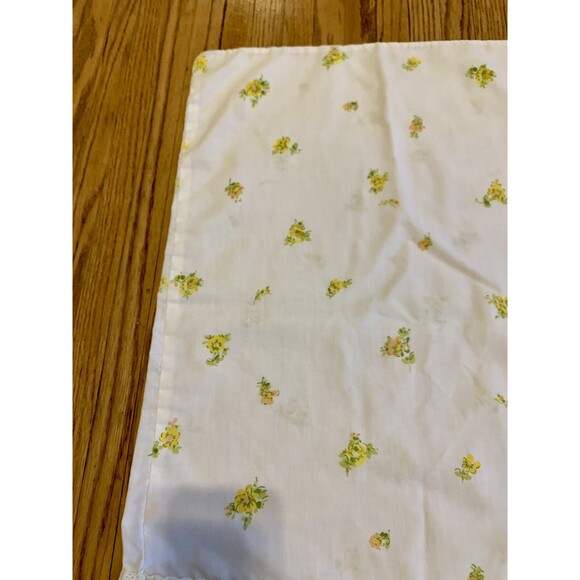 Vtg Mohawk  Standard Muslin Pillowcase Newcastle Yellow Floral Lace Scallop 70s - Picture 8 of 12